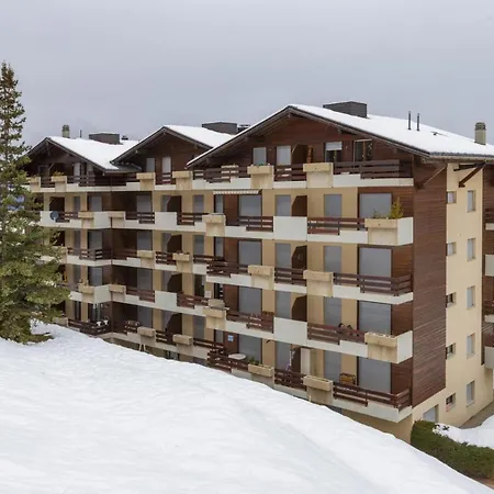 La Foret 42 2 Bedroom With Parking And Sauna アパート *